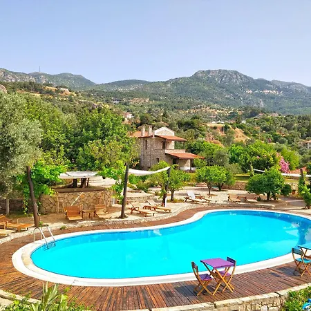 Ξενοδοχείο Zephyros 3*