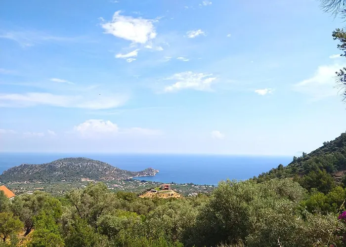 Zephyros Hotel