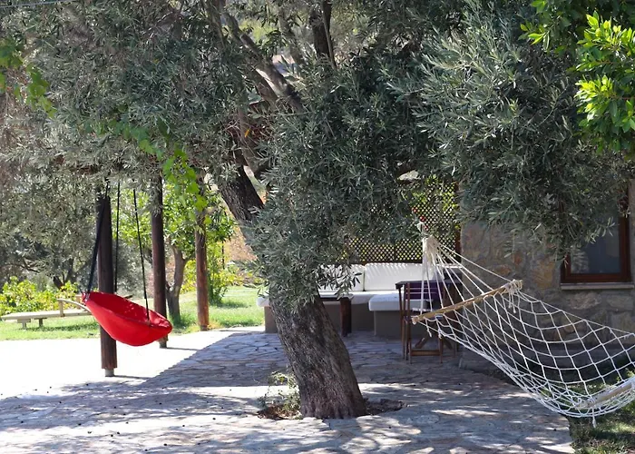 Zephyros Hotel 3*