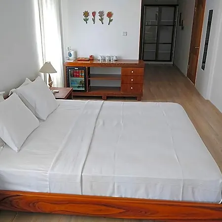 Hotel Zephyros 3*