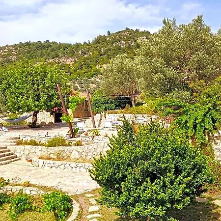 Zephyros 3* Mesudiye (Datca)