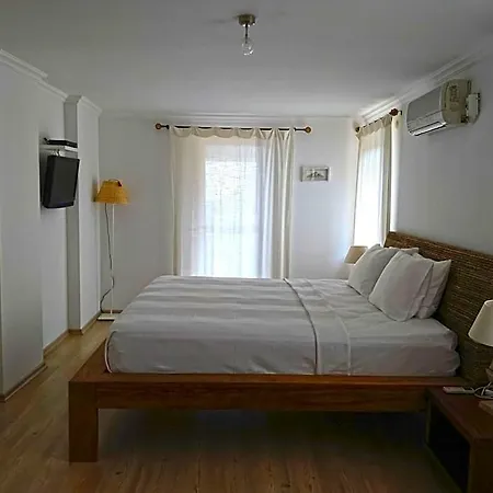Hotel Zephyros 3*