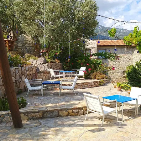 Zephyros Hotel 3*